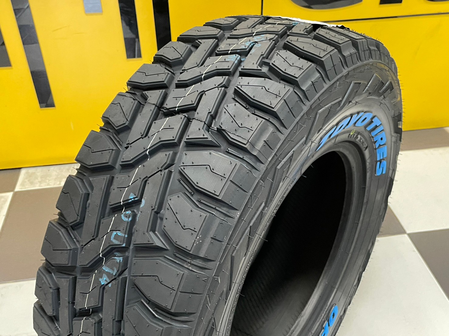TOYO OPEN COUNTRY R/T 265/70R16 ยางใหม่ปี2023