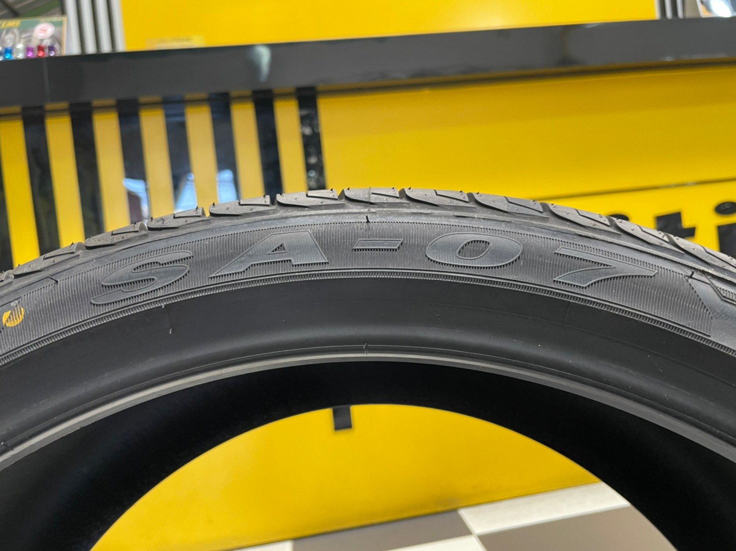 ยางWestlake SA07 245/35R20 ยางใหม่ปี2022