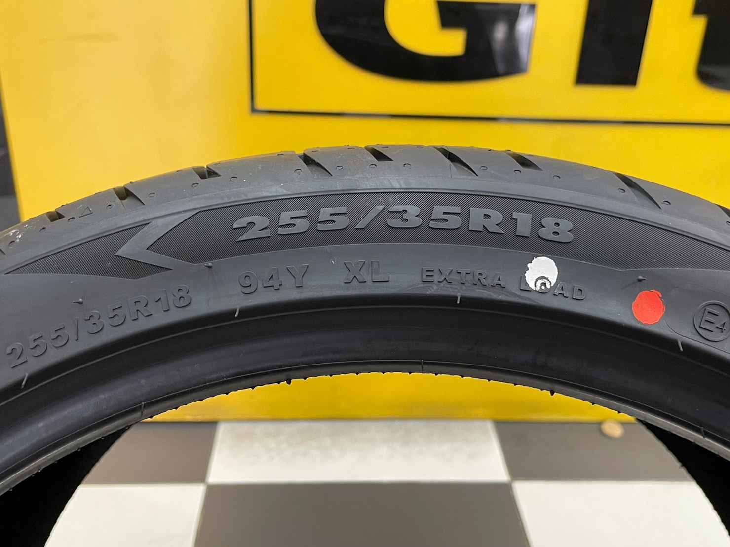 ยางใหม่GT Sport Active2 ขนาดยาง 255/35R18 ยางใหม่ปี2023
