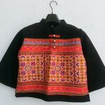 เสื้อสีดำผ้ากัญชง ลายปักสวย