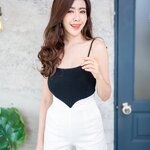 กางเกงขาสั้นเอวสูง เอววี สวยน่ารัก มาก ๆ คะ ใส่เที่ยวก็สวย