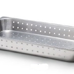 MN 0801P อ่างอาหารสเตนเลส 1/1 เต็มใบ ตื้น เจาะรู ตรา Magnet