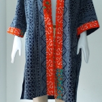 เสื้อคลุมผ้าเขียนเทียนตัวยาว ผ้าปักสวย สีสด