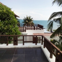 บ้านส่วนตัว Beach Village B02 5 ห้องนอน สระว่ายน้ำใหญ่ ริมชายหาด