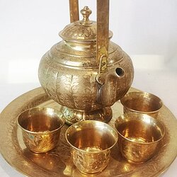 ชุดน้ำชากาโบราณทรงฟักทองตอกลาย ถาดรหล่อ 10.5 นิ้ว ตอกลายเข้าชุด