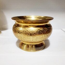 กระถางธูปกลม 5 นิ้ว ตอกลายกลีบบัวหลวง Premium