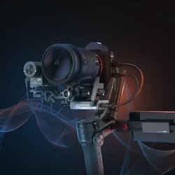 ZHIYUN WEEBILL-S handles mainstream mirrorless and DSLR camera