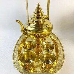 ชุดน้ำชากาทองเหลืองทรงโบราณฝาสามชั้น ถาดน้ำชา 17 x 11 นิ้ว ขอบลายปูปลา สำเนา