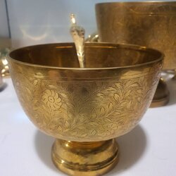 ขัน ร๕ ขนาด 6 นิ้ว ตอกลายพิกุล ทัพพี