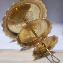 ถาดขนมสามชั้น ทองเหลืองหล่อหนาตอกลายพิกุล Permium