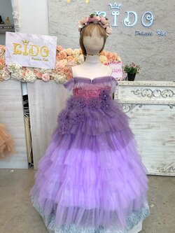 ชุดราตรีเด็ก(หน้าร้านอยู่รัชดา ลองได้ถ่ายรูปเองจากชุดจริง)W18935 สีม่วง กระโปรงยาว เเปิดไหล่ ระบายโอบไหล่ สไตล์เจ้าหญิง สวยมากค่ะ