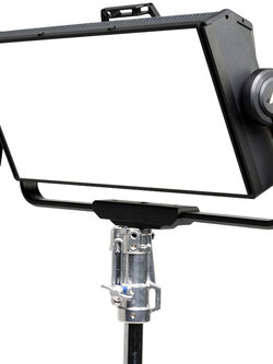 Aputure Nova P600c RGB LED Light Panel (Travel Kit)