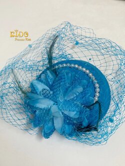 กิ๊บหมวกเด็ก(หน้าร้านอยู่รัชดา)KF596 กิ๊บหมวกเด็กสีฟ้าตาข่ายติดไข่มุขประดับดอกไม้