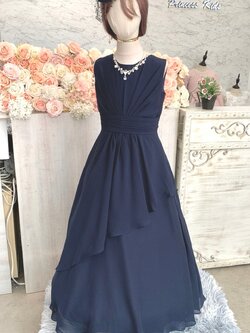 ชุดราตรีเด็ก(หน้าร้านอยู่รัชดา ลองได้ถ่ายรูปเองจากชุดจริง)W18992 สีน้ำเงิน กระโปรงยาว ผ้าชีฟองจีบ สวยหรู