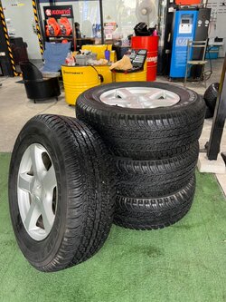 ล้อ ISUZU พร้อมยางYOKOHAMA 265/65R17