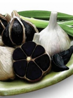 กระเทียมดำ (Black Garlic) / 25 เม็ด