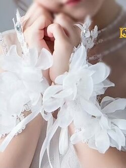 ถุงมือเด็ก(มีหน้าร้านอยู่รัชดา)KS002 สีขาว ถุงมือติดดอกไม้