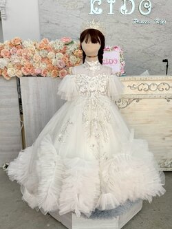 ชุดราตรีเด็ก(หน้าร้านอยู่รัชดา ลองได้ถ่ายรูปเองจากชุดจริง)W19194 สีขาว กระโปรงยาว เปิดไหล่ ประดับเพชร ฟูอลังการ