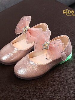 รองเท้าเด็ก(หน้าร้านอยู่รัชดา ลองได้)H108สีชมพู หน้าโบว์ที่เท้า