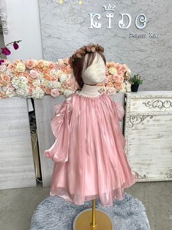 ชุดราตรีเด็ก(หน้าร้านอยู่รัชดา ลองได้ถ่ายรูปเองจากชุดจริง)W18958 สีชมพู กระโปรงสั้น แขนยาว เปิดไหล่ ทรงเอน่ารักมากค่ะ