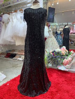 ชุดเดินแบบเด็ก(หน้าร้านอยู่รัชดา ลองได้ถ่ายรูปจากชุดจริง)W18693 สีดำ ไหล่และหน้าอกห้อยด้วยเส้นคริสตัล เดรสหางปลา