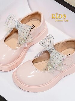 รองเท้าเด็ก*มีหน้าร้านอยู่รัชดา ลองได้ เปลี่ยนได้ *H062สีโอรส หนังแก้ว แต่งด้วยโบว์ประดับเพชรวิ้งๆ ส้นเตี้ย ใส่สวย น่ารักมากมาก