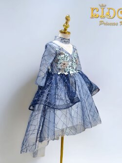 ชุดราตรีเด็ก(หน้าร้านอยู่รัชดา ลองได้ถ่ายรูปจากชุดจริง)W18536 สีน้ำเงิน แขนยาว กระโปรงหน้าสั้นหลังยาว