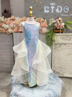 ชุดราตรีเด็ก(หน้าร้านอยู่รัชดา ลองได้ถ่ายรูปเองจากชุดจริง)W19212 สีฟ้า ชุดหางปลา เอวติดซีทรูระบาย สวยหรู