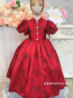 ชุดราตรีเด็ก(หน้าร้านอยู่รัชดา ลองได้ถ่ายรูปจากชุดจริง)W19101 สีแดง กระโปรงยาว แขนตุ๊กตา ผ้าพิมพ์ลายสวยหรู