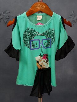 เสื้อยืดเด็ก*มีหน้าร้าน ตรงปก พร้อมส่งZ0105 แขนสั้น เว้าไหล่ สีเขียว ปลายแขนระบาย พิมพ์ลายเด็กผู้หญิง