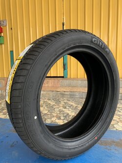 ยางใหม่ Giti 235/50ZR19