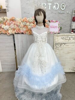 ชุดราตรีเด็ก(หน้าร้านอยู่รัชดา ลองได้ถ่ายรูปเองจากชุดจริง)W19165 สีฟ้า กระโปรงยาว แขนสั้น คอเพชรหรู ฟูชั้นๆ