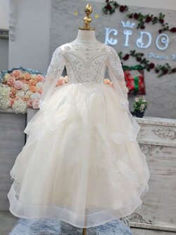 ชุดราตรีเด็ก(หน้าร้านอยู่รัชดา ลองได้ถ่ายรูปจากชุดจริง)W18875สีทอง แขนยาว คอปักมุก กระโปรงยาวสวยวิ้ง หรูสุดๆ