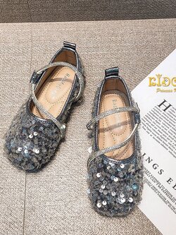 รองเท้าเด็กออกงาน(หน้าร้านอยู่รัชดา ลองได้)H052สีดำ เลื้อมวิ้งๆ สายคาดเพชร สวยแช่บมาก