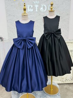 Sชุดราตรีเด็ก(ร้านอยู่รัชดา ลองได้ถ่ายรูปจากของจริง)W19264 สีดำ สีน้ำเงิน คอติดมุก กระโปรงยาว