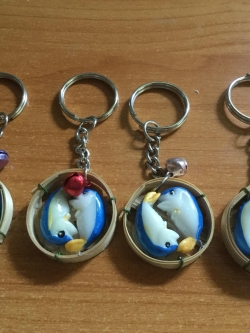 พวงกุญแจปลาทูอัมพวา แบบใหม่ / ชุด 4 ชิ้น