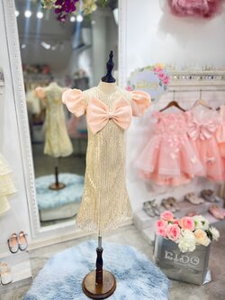 ชุดราตรีเด็ก(หน้าร้านอยู่รัชดา ลองได้ถ่ายรูปจากชุดจริง)W18495 สีชมพู แขนตุ๊กตาวิ๊งๆ กระโปรงยาวทรงหางปลา