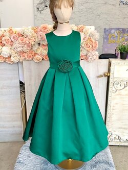 sชุดราตรีเด็ก(ร้านอยู่รัชดา ลองได้ถ่ายรูปจากชุดจริง)W19081 สีเขียว กระโปรงยาว