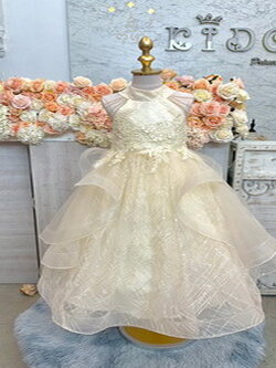 ชุดราตรีเด็ก(ร้านอยู่รัชดา ลองได้ถ่ายรูปจากของจริง)W18777สีครีม ห้อยคลิสตัลที่แขน กระโปรงยาวฟู