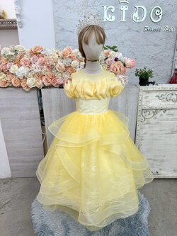 ชุดราตรีเด็ก*มีหน้าร้านอยู่รัชดา ลองได้ เปลี่ยนได้ ถ่ายรูปเองจากสินค้าจริง*W18970 สีเหลือง โอบไหล่ระบายซีทรู กระโปรงยาว ฟูชั้นๆ