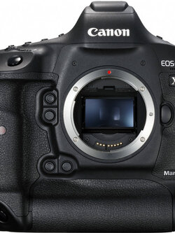 กล้อง DSLR Canon EOS-1D X Mark II DSLR Camera (Body Only)