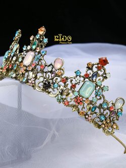 มงกุฎเด็ก(หน้าร้านอยู่รัชดา)KF688 สีทอง มงกุฎสายรุ้ง หลากสี สวยหรูมาก