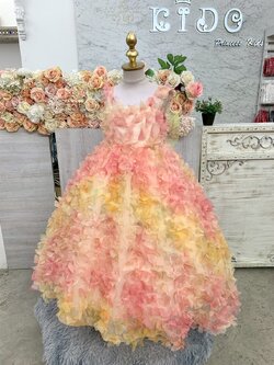 ชุดราตรีเด็ก ชุดออกงานเด็ก(*หน้าร้านอยู่รัชดา*)W19107 สีโอรส กระโปรงยาว สายเดี่ยว ติดดอกไม้ทั้งชุด