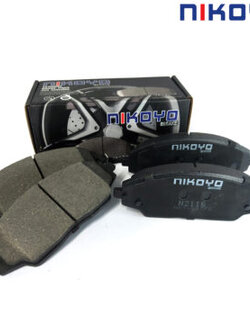 #ผ้าเบรคเซรามิค NIKOYO BRAKE NIKOYO BRAKE "ชื่อนี้ที่คุณมั่นใจ" · ทนความร้อน 550 องศา · ไม่ผสมโลหะ ทำให้ฝุ่นน้อย เบรคไม่ดัง · ผ้าเบรคเกรด FF · เบรคนุ่ม ระยะเบรคสั้น