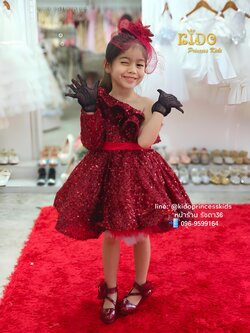 ชุดออกงานเด็ก(หน้าร้านอยู่รัชดา ลองได้ถ่ายรูปเองจากชุดจริง)W18333สีแดงเข้ม ไหล่เบี่ยงระบาย แขนยาว กระโปรงสั้น งานหรูมาก