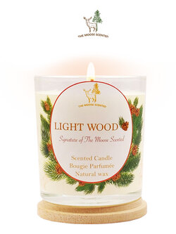 Light Wood เทียนหอมกลิ่นไม้สะอาดอันเงียบงามจากป่าสแกนดิเนเวีย