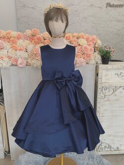 ชุดราตรีเด็ก(หน้าร้านอยู่รัชดา ลองได้ถ่ายรูปเองจากชุดจริง)W18984 สีน้ำเงิน ซาตินเรียบ กระโปรงยาว สวยเรียบหรู