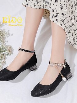 รองเท้าเด็กออกงาน(หน้าร้านอยู่รัชดา ลองได้)H153 สีดำ สีวิ้งๆสายคาดโบว์มุก หรูมาก