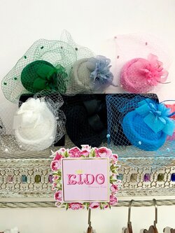 sคาดผมเด็ก(หน้าร้านอยู่รัชดา)KF673 หมวกคาดผมเด็กดอกไม้ใหญ่โบว์ตาข่ายประดับขนนก