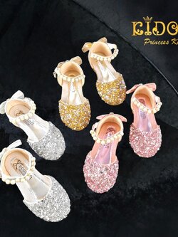 ssรองเท้าเด็ก(หน้าร้านอยู่รัชดา ลองได้)H032 สีเงิน สีชมพู สีทอง เกล็ดเพชรระยิบระยับ ติดโบว์ด้างหลังสุดเก๋ ประดับด้วยมุกตรงสายรัดรองเท้า